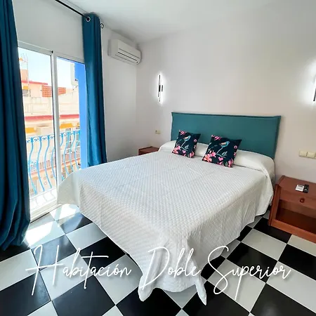 Micaela Charming Hostel *