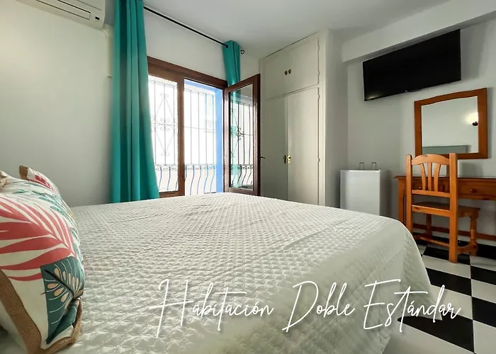 Micaela Charming トレモリノス