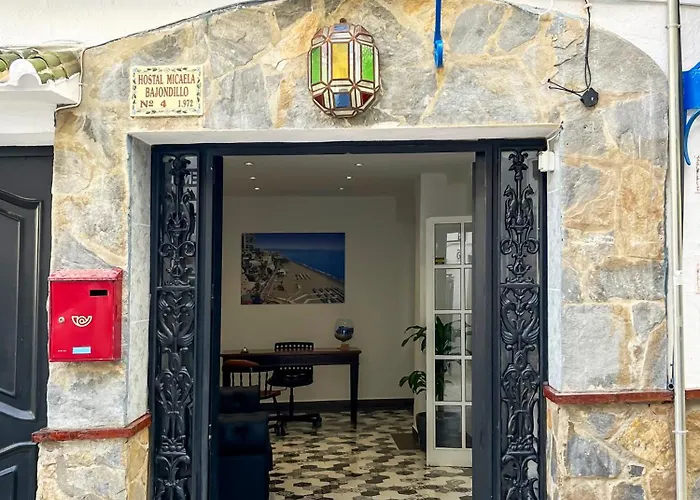 Micaela Charming トレモリノス