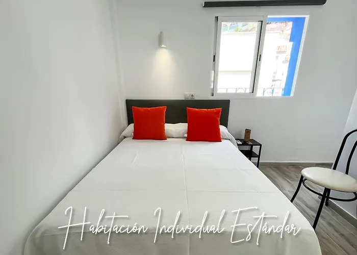 ゲストハウス Micaela Charming