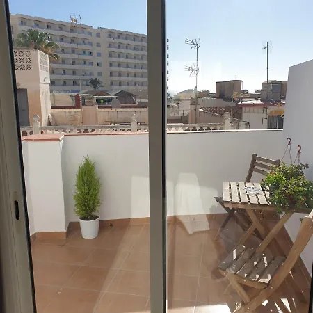 Micaela Charming Albergue Torremolinos