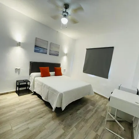 Hostel Micaela Charming *